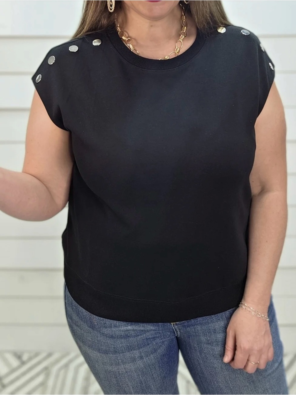 THML Women's Luxe Sleek Contemporary Black Sleeveless Silver Stud Top L NWT